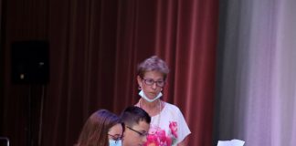 Recitaluri de pian, operă și operetă oferite de Școala Populară de Artă la Târgul de Carte