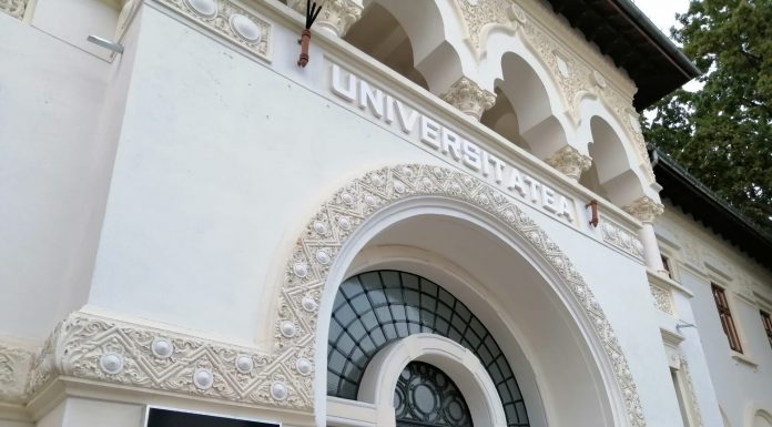 Ziua Porților Deschise, vineri, la Extensia din Focșani a Universității „Al.I.Cuza” din Iași / Oferta educațională și oportunități de dezvoltare profesională