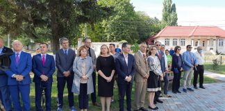 FOTO Președintele Senatului, Anca Dragu și avocatul Valeriu Stoica, prezenți în Vrancea la dezvelirea bustului lui Vintilă I.C. Brătianu