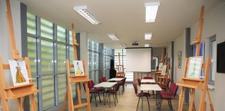 Centrul Cultural Vrancea caută voluntari profesori de limba engleză