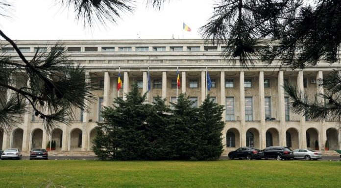 Să eliminăm birocrația! Semnalează problemele birocratice pe platforma fara-hartie.gov.ro!
