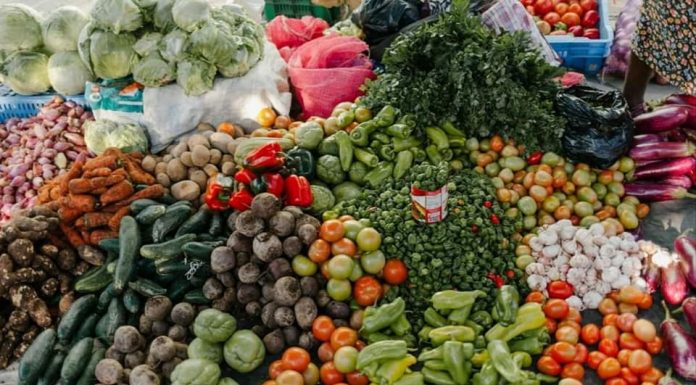 Bani de la Guvern pentru plata sprijinului acordat cultivatorilor de legume în spații protejate în 2026