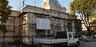 Două dintre imobilele de patrimoniu ale Focșaniului, refăcute cu bani europeni
