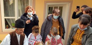 Meșteșugurile tradiționale din Vrancea, prezentate elevilor din Europa