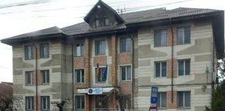 A ieșit din casă deși se afla în arest la domiciliu