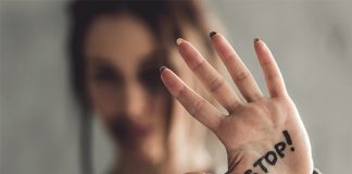 VIDEO Activități de informare și filme documentare de Ziua Internațională pentru Eliminarea Violenței asupra Femeilor