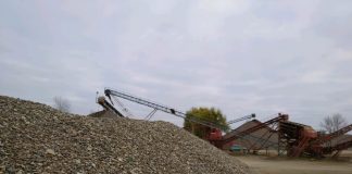 Balastieră de lângă Adjud, amendată și închisă de Garda de Mediu