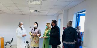 Ritm de vaccinare tot mai scăzut. Autoritățile fac apel către vrânceni și mențin deschise centrele mobile de vaccinare din Focșani