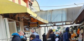 Aproape 300 de persoane au fost amendate în minivacanța de Ziua Națională pentru nepurtarea măștii de protecție