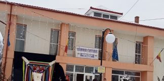 Măștile tradiționale din Păunești vor apărea într-o carte cu obiceiuri similare din întreaga lume