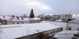 VIDEO A început iarna astronomică, a nins și la Focșani