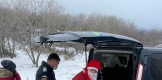Jandarmii și Moș Crăciun au ajuns la copiii mai puțin norocoși din Bolotești