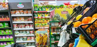 FOTO Comercianții de legume și fructe, sancționați de Direcția Agricolă pentru etichetare neconformă