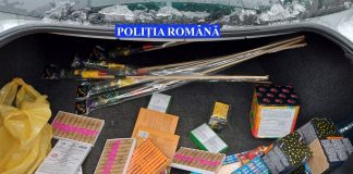 Polițiștii au confiscat și ieri petarde și artificii, în Piața Moldovei
