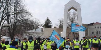 Ceferiștii amenință cu oprirea trenurilor, nemulțumiți de înghețarea salariilor