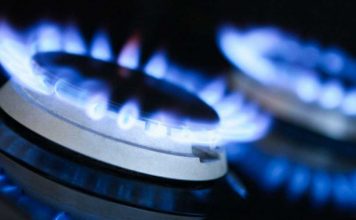 Prețul la gaze naturale, plafonat încă un an