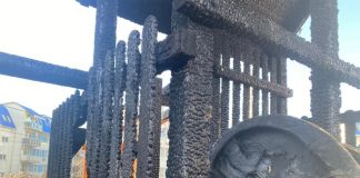 Loc de joacă incendiat în Focșani