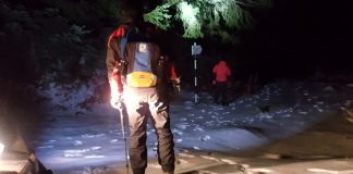 Turist rătăcit în Munții Vrancei, recuperat de salvatorii montani