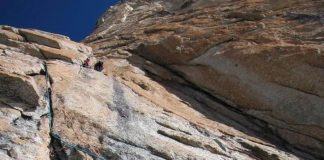 Muntele o mai ține la el. Trupul alpinistei din Vrancea, căzută într-o râpă din Munții Bucegi, va fi recuperat abia săptămâna viitoare