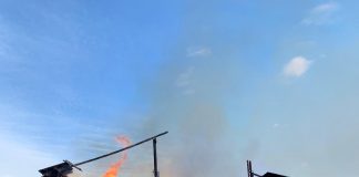 ULTIMA ORĂ Incendiu la un depozit de furaje