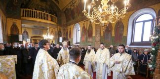 Slujbă oficiată de Arhiepiscopul Ciprian, duminică, la Adjudu Vechi