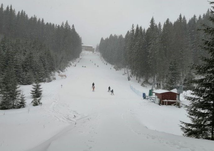 Începe ”vacanța de schi” pentru elevii și cadrele didactice din Vrancea