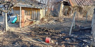 FOTO Foc deschis, neglijență și risc mare de a pierde o gospodărie
