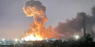 O nouă noapte de bombardamente în Ucraina/ Peste 2,5 milioane de oameni au fugit din calea războiului/ Apelul lui Zelenski către mamele din Rusia