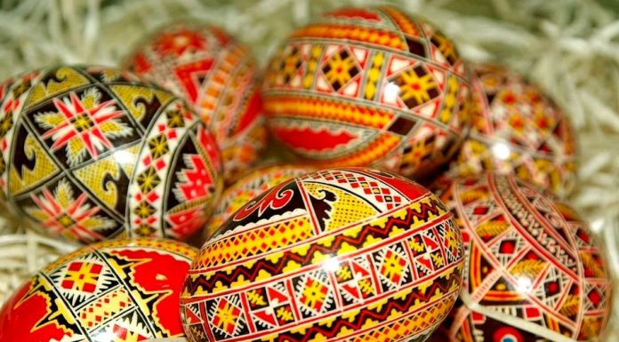 Nicușor Păcuraru, primarul comunei Vulturu: ”Sărbători Fericite!”