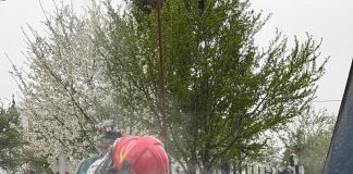 ULTIMA ORĂ Incendiu la o mașină pe o stradă din Focșani