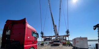 FOTO Podul suspendat peste Dunăre, de la Brăila, proiectat să dureze peste 100 de ani