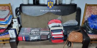 VIDEO Articole vestimentare contrafăcute, confiscate de polițiști în urma unei percheziții domiciliare