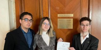 Proiect depus în Parlament: drept de vot de la vârsta de 16 ani