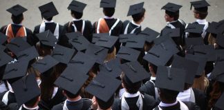 Absolvenții de învățământ promoția 2022, așteptați să apeleze la serviciile de integrare pe piața muncii oferite de structurile ANOFM