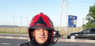 Norocoși de mici: pompierii au salvat 10 boboci de rață, blocați într-un canal