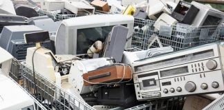 Focșănenii care adună deșeuri electronice vor primi becuri led