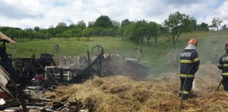 Incendiu la o gospodărie din satul Podu Lacului