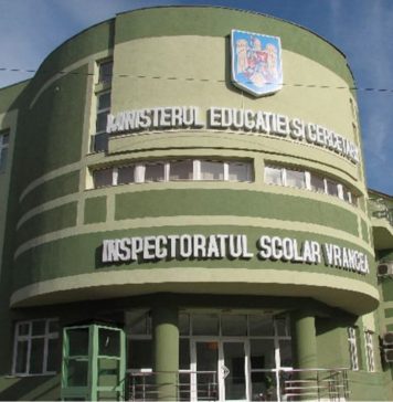 Expiră contractele de management pentru 64 de directori și 15 directori adjuncți din Vrancea. Cadrele didactice titulare își pot depune dosarele
