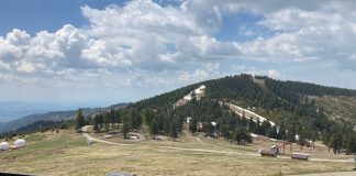 Două minivacanțe în circa două săptămâni