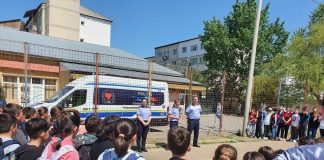 FOTO Educație rutieră la o școală din Adjud