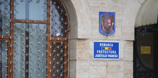 Prefectul spune că a fost ridicat sechestrul pe mașinile Prefecturii și ale Direcției Silvice