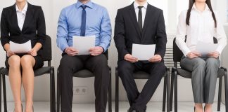 Oficial: se suspendă angajările la stat în a doua jumătate a anului