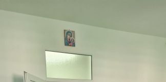 FOTO Daruri dulci și cărți împărțite de bibliotecari copiilor internați la Spitalul de Urgență