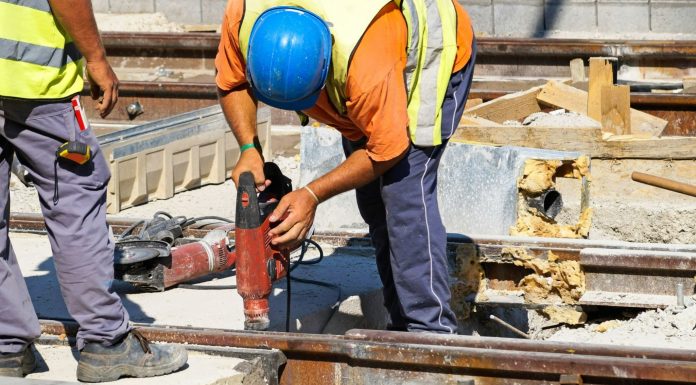 Se modifică circulația unor trenuri din cauza unor lucrări la infrastructura feroviară