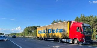 Șoferul unui tir înmatriculat în Vrancea, mort pe un drum din Slovacia