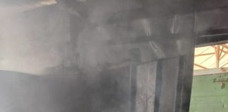 Incendiu la Slobozia Ciorăști. Arde un atelier mecanic