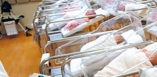 Guvernul va da mai mulți bani pentru a crește natalitatea