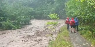 Cod roșu de inundații pe râul Putna, în zona montană