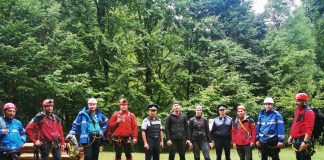 Cei doi turiști izolați în Cheile Tișiței, găsiți de salvamontiști