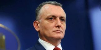 Cinci propuneri care vor schimba radical sistemul de învățământ / Gramatica ar putea fi probă la bacalaureat